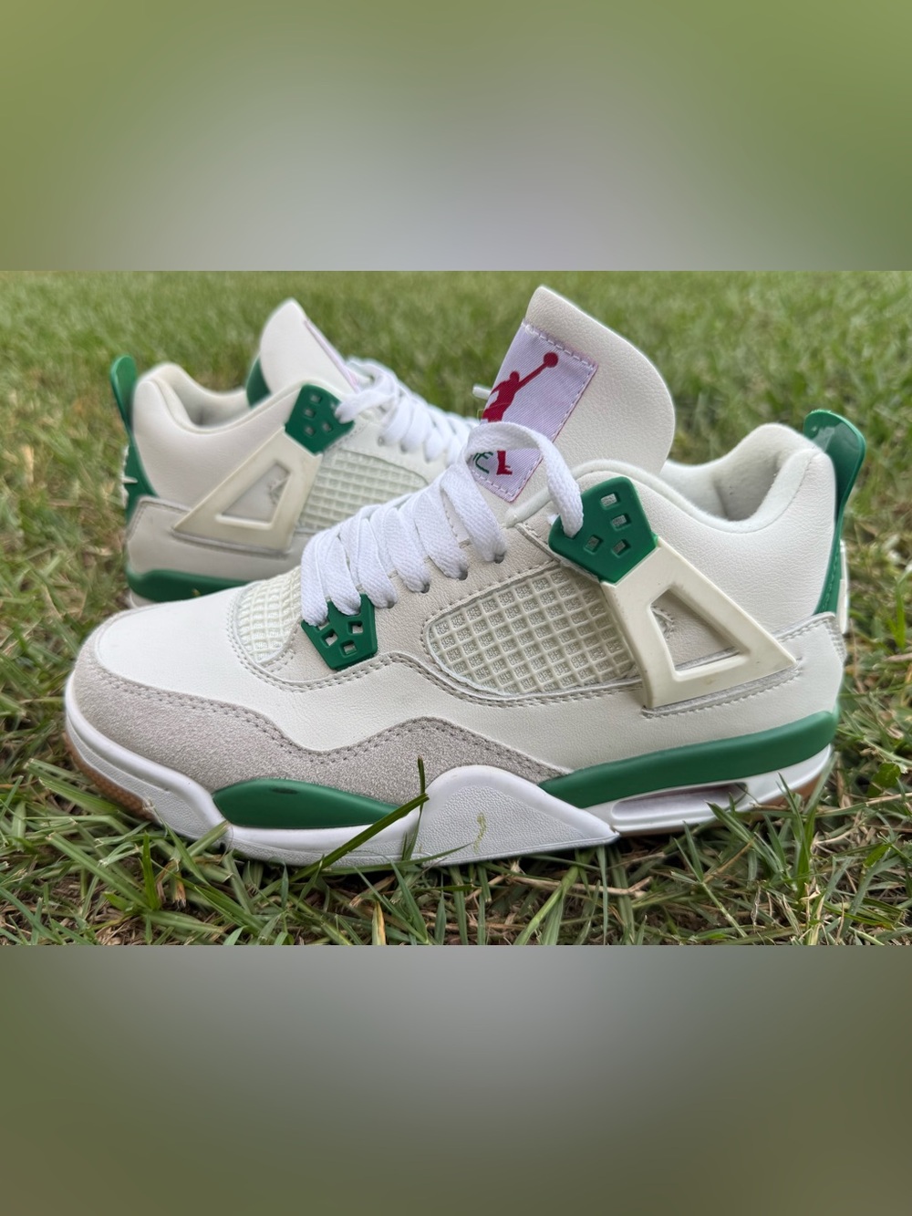 Jordan Men's Air Retro 4 in White and Green
